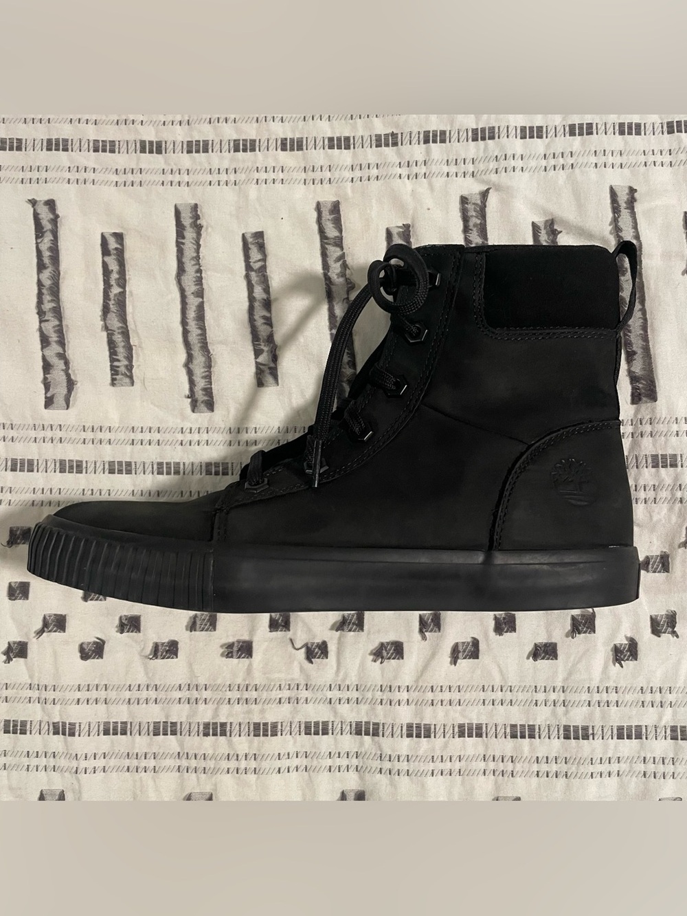 Timberland Skyla Bay 6" Warm Lined Boots Black Nubuck Leather 8 - Picture 3 of 6